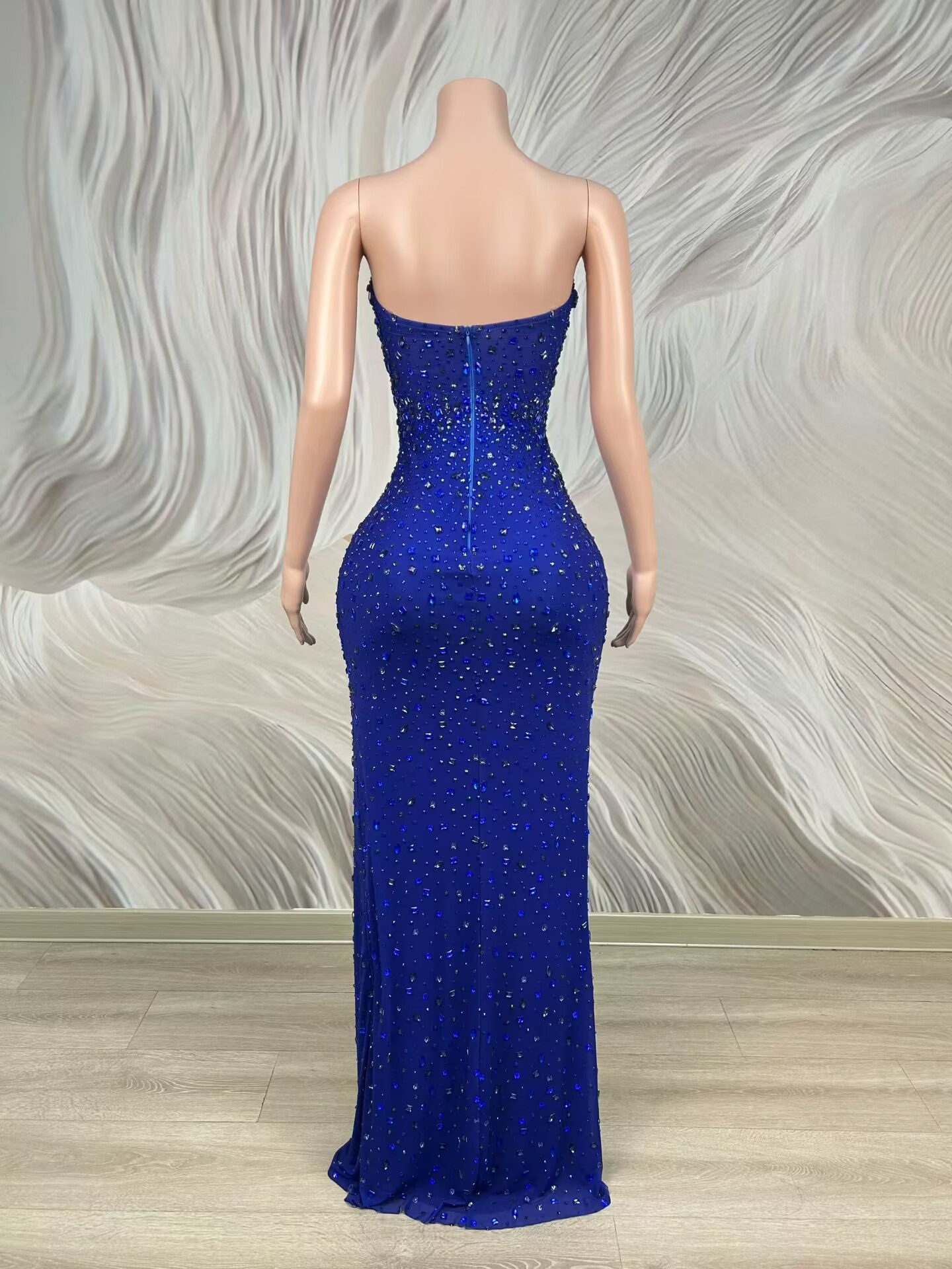 Funkelndes Strass Blaues Träge – Formal Wear Gowns For Women Bewertung und Preis